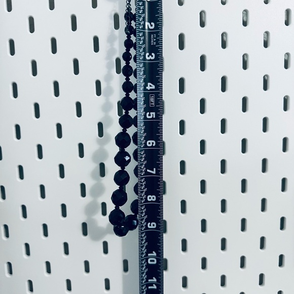 Elegant Black Beaded Necklace - Picture 3 of 5